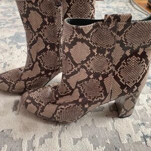 Italian Geox New Boots